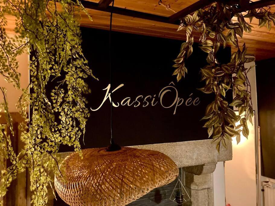 Suite Kassiopee, Romantisme, Balneo, Sauna Quimperle Ngoại thất bức ảnh